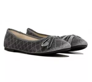 New Zigi Soho Taite Sz 9.5 Ballet Flats Quilted Velvet Gray - Picture 1 of 14