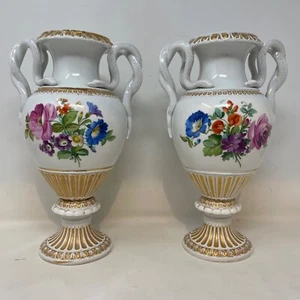 Antique Art Deco Pair of Meissen Porcelain Amphora Vases Snake Handles Floral - Picture 1 of 24