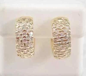 1.5Ct Round Cut Lab Created Diamond Huggie Hoops Earrings 14k Yellow Gold Plated - Picture 1 of 4