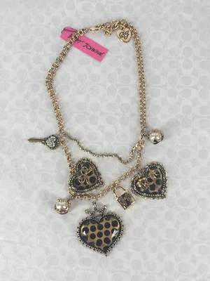 BETSEY JOHNSON Leopard Polka Dot Triple Lucite Heart Charm Layered Necklace NWT - Image 1 of 4