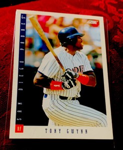 Tony Gwynn 1993 Score Baseball Card # 24 , San Diego Padres MLB HOF’er