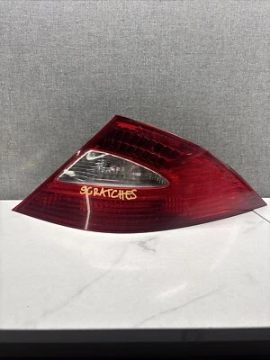 2006 2008 MERCEDES BENZ CLS CLS550 RIGHT REAR TAIL LIGHT TAILLIGHT OEM USED Foto 1 de 4