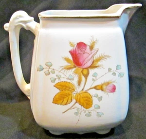 Jarra crema "Edwards Brothers" de 5 1/2" de alto hecha en inglés con transferencias de rosas - Imagen 1 de 6