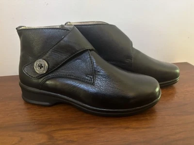 Nuevo botín Propet Ava para mujer botín negro cuero correa ajustable 6,5 W Foto 1 de 4