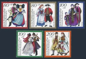 Germany B768-B772, MNH. Michel 1757-1761. Traditional Costumes, 1994. - Picture 1 of 1