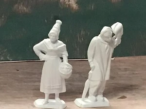 Mokarex 60mm French Regions Couples Normandy Plastic Figures White - Picture 1 of 5