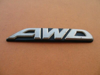 00 01 02 03 04 SUBARU LEGACY OUTBACK AWD LID GOLD EMBLEM LOGO BADGE SIGN A23032 - Image 1 of 3