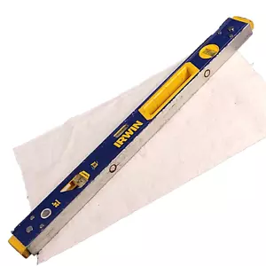 IRWIN 24" MAGNETIC BOX BEAM LEVEL - Picture 1 of 9