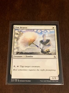 Magic the Gathering Amonkhet Fan Bearer - Picture 1 of 2