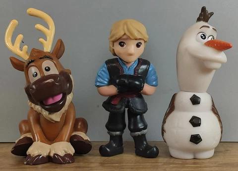 Frozen 3¼" Tall Miniature Mini Figures- Sven, Olaf And Kristoff Cover