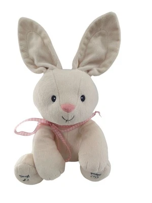 Baby Gund Flora The Bunny Brinquedo de Pelúcia Musical Interativo Páscoa Cantando Brincando - Imagem 1 de 4