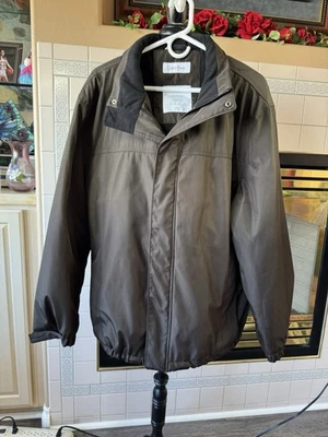 CALVIN KLEIN MENS HEAVY  WINTER COAT, SZ L, NEW W/OUT TAGS, HIDDEN HOOD - Image 1 of 4