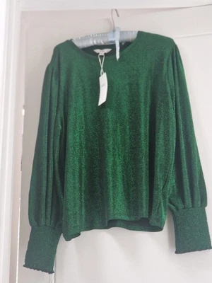 Marks and Spencers sparkly green women's top 16 - Image 1 of 2