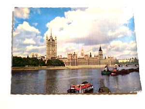 Postcard The Houses of Parliament River Thames London England unposted - Picture 1 of 6