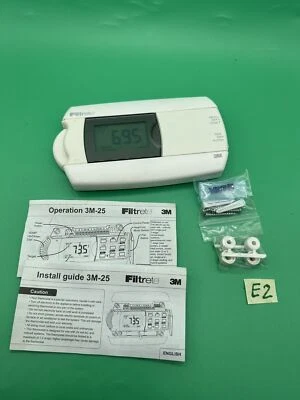 Filtrete 3M-24 Non Programmable White Thermostat Digital Works/Used - Image 1 of 4