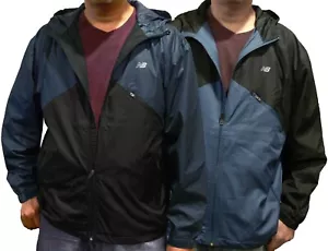 Chaqueta deportiva New Balance para hombre cremallera completa ligera Windrunner forro de malla con capucha - Imagen 1 de 5