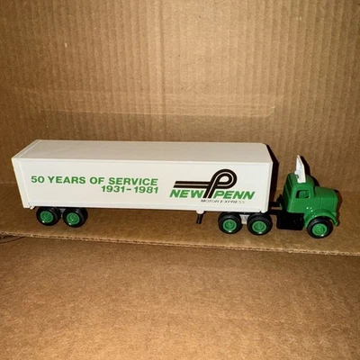 Winross Diecast 1/64 Scale Truck Winross New Penn Motor Express Cargo 1982 - Image 1 of 4
