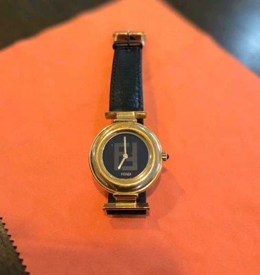 Vtg Fendi Watch 320G Gold Tone 32mm FF Logo Leather Strap Water Resistant Swiss - Image 1 of 4