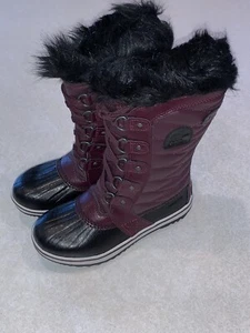 SOREL Girls Youth Size 2 Tofino II Snow Boots (NY2419-543) Faux Fur Epic Plum - Picture 1 of 11