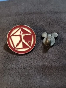 2018 Disney WDW Hidden Mickey Trading Pin Retro EPCOT Wonders of Life Icon RARE - Picture 1 of 2