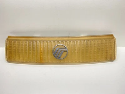 1989 - 1999 MERCURY SABLE FRONT CENTER LIGHT LAMP OEM, E94B-13A284-AC - Image 1 of 4