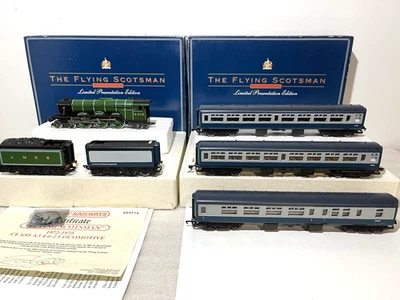 HORNBY OO R098 R089 Flying Scotsman Ltd Ed Loco & Coaches DCC/SND EXC Boxed NICE - Image 1 of 4