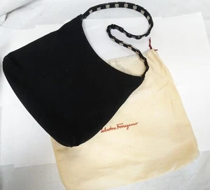 Bolso de hombro SALVATORE FERRAGAMO con correa de cuero de nailon negro - Imagen 1 de 11