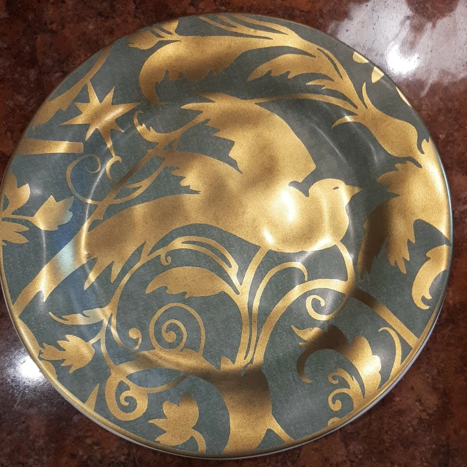 Platos de ensalada Pottery Barn rollos dorados, pájaros usados en excelente estado 9,25" Foto 1 de 4