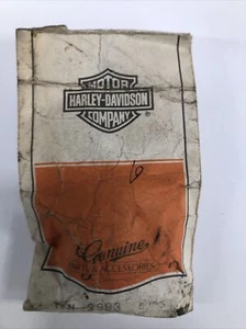 Genuine Harley Davidson 1/4"-20 x 1-1/4" Cap Screw Qty 6 P/N: 3993 - Picture 1 of 9