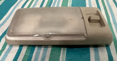 Land Rover Discovery Dome 2000-2002 bronceado claro OEM envío gratuito B32 Foto 1 de 4