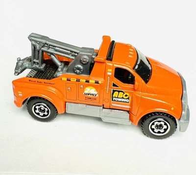 2005 Tow Truck Matchbox City Tow ABC Towing MB661 Orange Wrecker 1/64 Scale - Image 1 of 4
