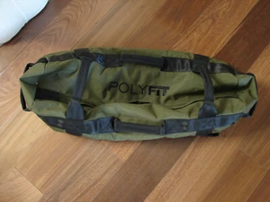 Polyfit Trainingssandsack - strapazierfähiger Sandsack mit 8 Griffen für Krafttraining - Bild 1 von 7