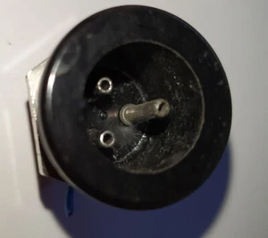 Bulgin Miniatur Stromanschluss Panelmontage Lötanschluss, 3A, 250VAC - Bild 1 von 2