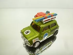 MADE IN HONGKONG MORRIS MINI COOPER #8 SKI RACK -RARE- GREEN 1:43? - GOOD - 122 - Imagen 1 de 8