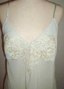 Linea Donatella transparent mint Pailletten Baby Puppe Nachthemd & Höschen Set neu ohne Etikett zart! - Bild 1 von 10