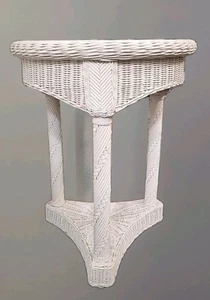 Unique 3 Legged White Wicker Side Table Indoor 24" Tall 18" Diameter 2 Tier - Picture 1 of 12