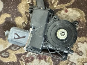 Window Regulator Motor C7 Corvette Passenger Side - Picture 1 of 1