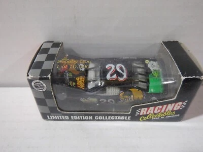 Coleccionables de carreras de acción Scooby-Doo! 1 de 10.000 050421DMT Foto 1 de 3