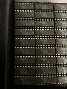 18 KM41C256P-12 Cmos Ram For 640K RAM Upgrade for IBM XT 5160 120 N.S. Access. - Picture 1 of 2