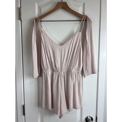 Some Days Lovin Women's Blush Pink Romper Adjustable Spaghetti Straps Size S - Image 1 of 4