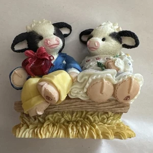 MARY's MOO MOOs Cow Couple Figurine "Be Mine For Heifer" #468746 1998 - Picture 1 of 13