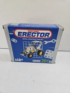 Vintage - MECCANO Set 201 (Erector) Farm Tractor with Cabin France 1990 - Picture 1 of 5