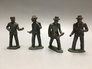 4 Vintage Lead Figures: Train Porter + 3 Men w/Suits & Hats - For Restoration - Picture 1 of 5