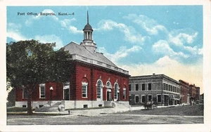 # K906    EMPORIA,  KS.      POSTCARD,  POST OFFICE - Picture 1 of 2