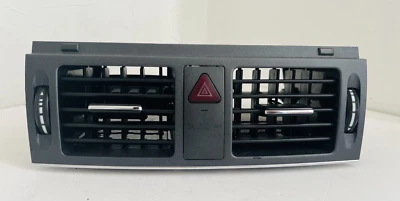 MERCEDES BENZ W204 C300 C350 OEM FRONT CENTER DASHBOARD AC VENT GRILLE 08-11 - Image 1 of 4