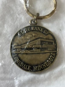 Vintage 1983 State Bank of Lonsdale Minnesota Keychain NIP Premium Advertising - Picture 1 of 3