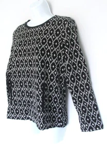 J.JILL Geometric Black White Knit Top Sweater Kangaroo Pocket MP (Fits on 8P) - Picture 1 of 5