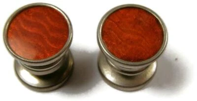 Антикварные двухцветные красные и желтые гильошированные эмалированные кнопки-запонки в стиле ар-деко - Изображение 1 из 4