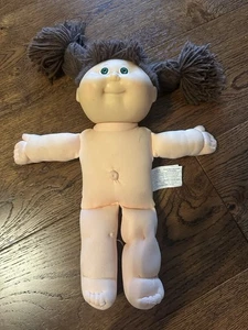 Vintage 1989 Cabbage Patch Kinder Mädchen Puppe braune Haare Pferdeschwänze blaue Augen - Bild 1 von 8