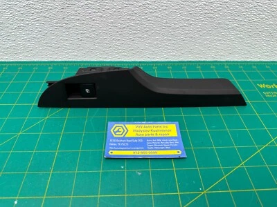 2013-2016 Cadillac ATS Sedan REAR LEFT DOOR WINDOW CONTROL SWITCH OEM - Image 1 of 4